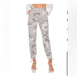 Super down cargo pants never worn